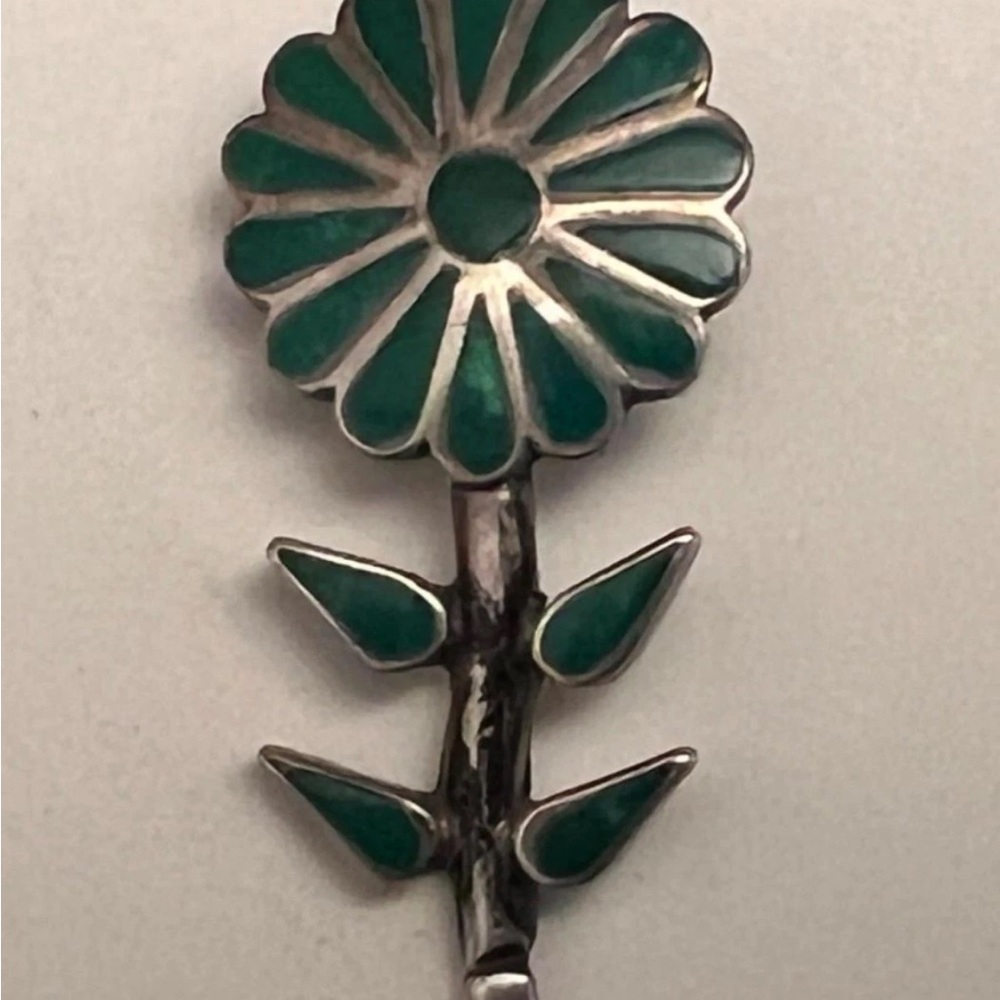 Zuni Signed Turquoise Sterling Silver Flower Brooch/Pendant Necklace
